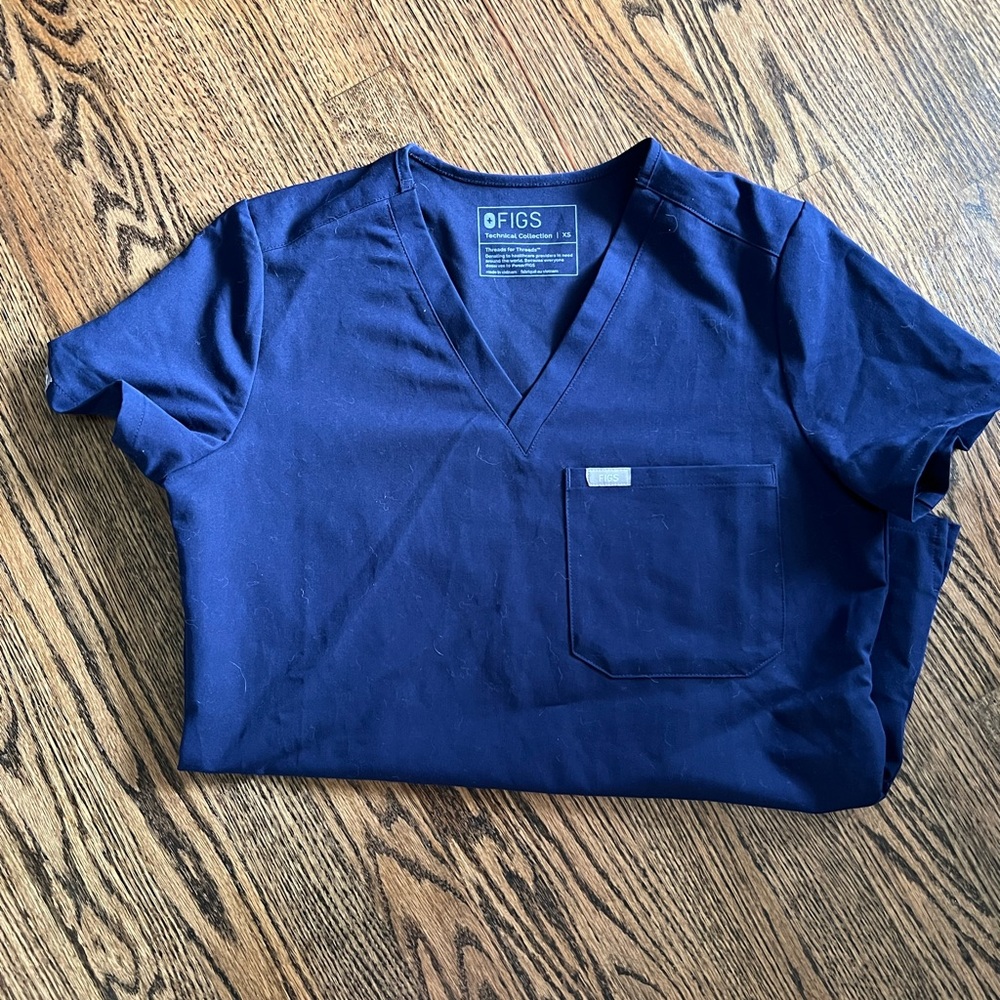 EUC navy Catarina XS